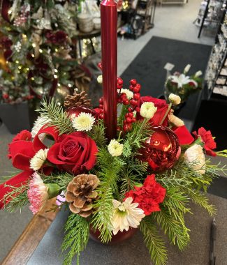 Classic Christmas Centrepiece